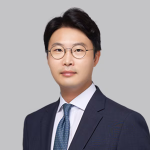 김동우 300×300